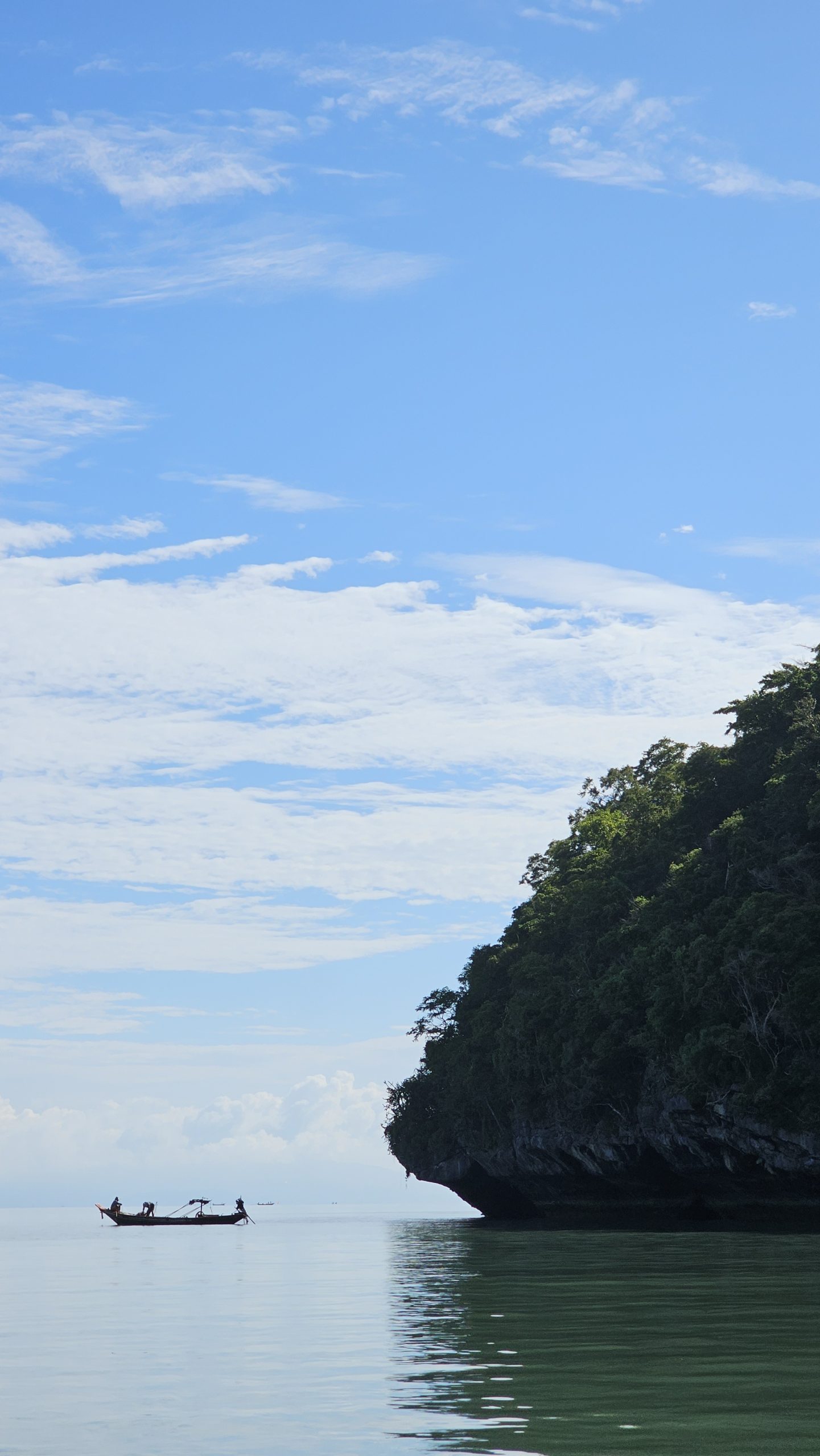 Bateau de pêcheur à Khanom.